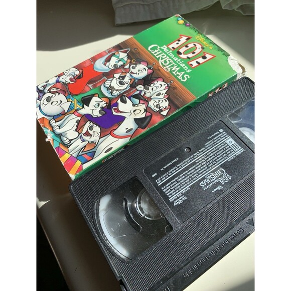 101 DALMATIANS CHRISTMAS (VHS) 1998 Retro Movie Night 60's Disney G Rated Fun - Picture 3 of 5